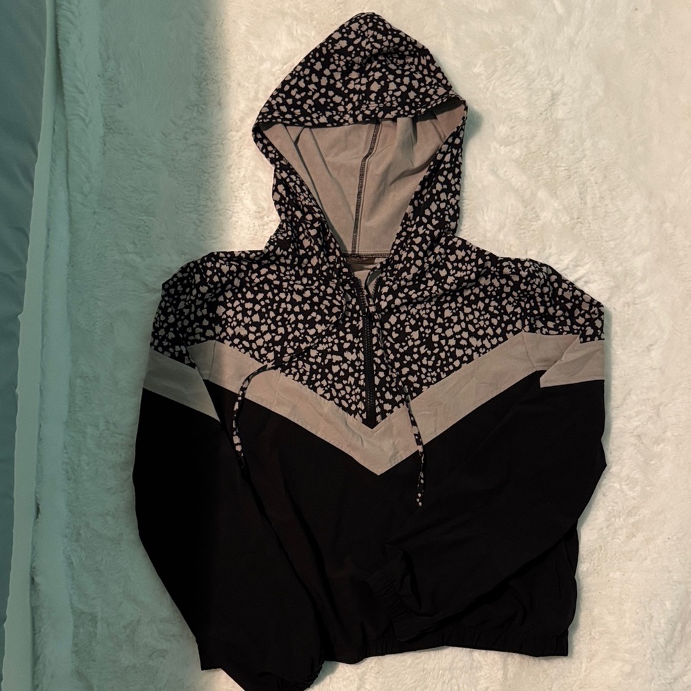 Jessica Simpson Black and Tan Hooded Jacket